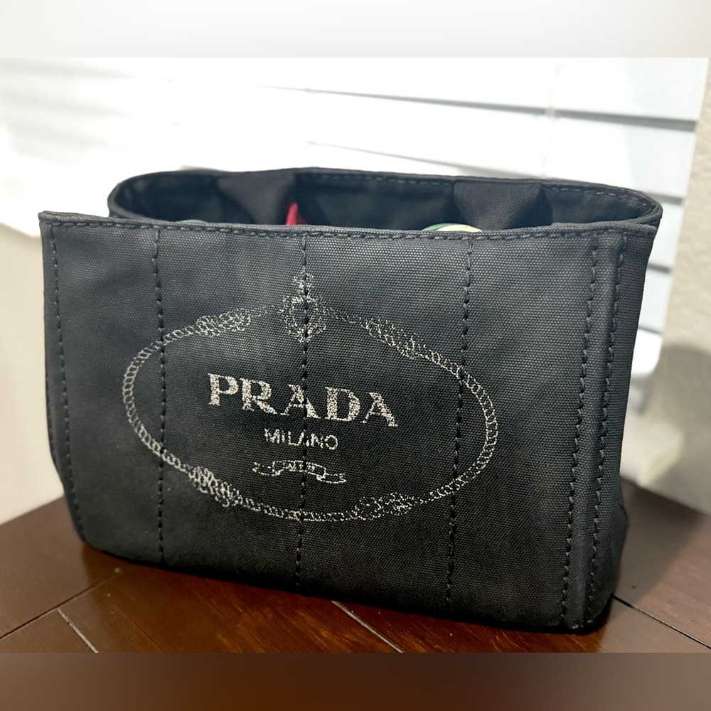 PRADA Canapa - Picture 3 of 9